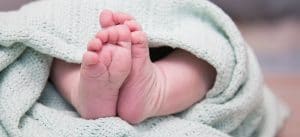 detailfoto's voetjes newborn