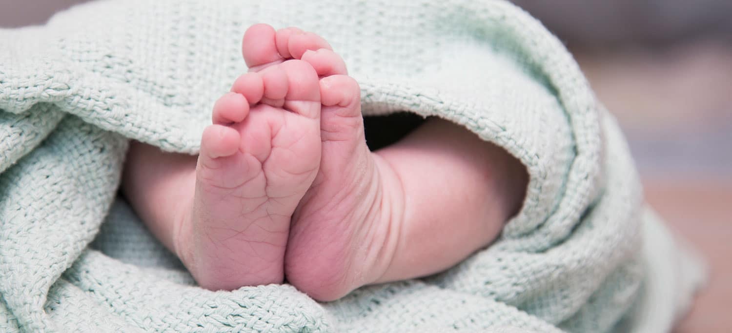 detailfoto's voetjes newborn