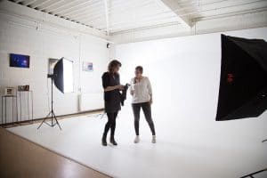 fotograaf met een fotostudio