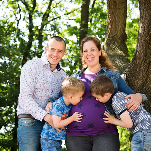 zwangerschapsfotoshoot met gezin