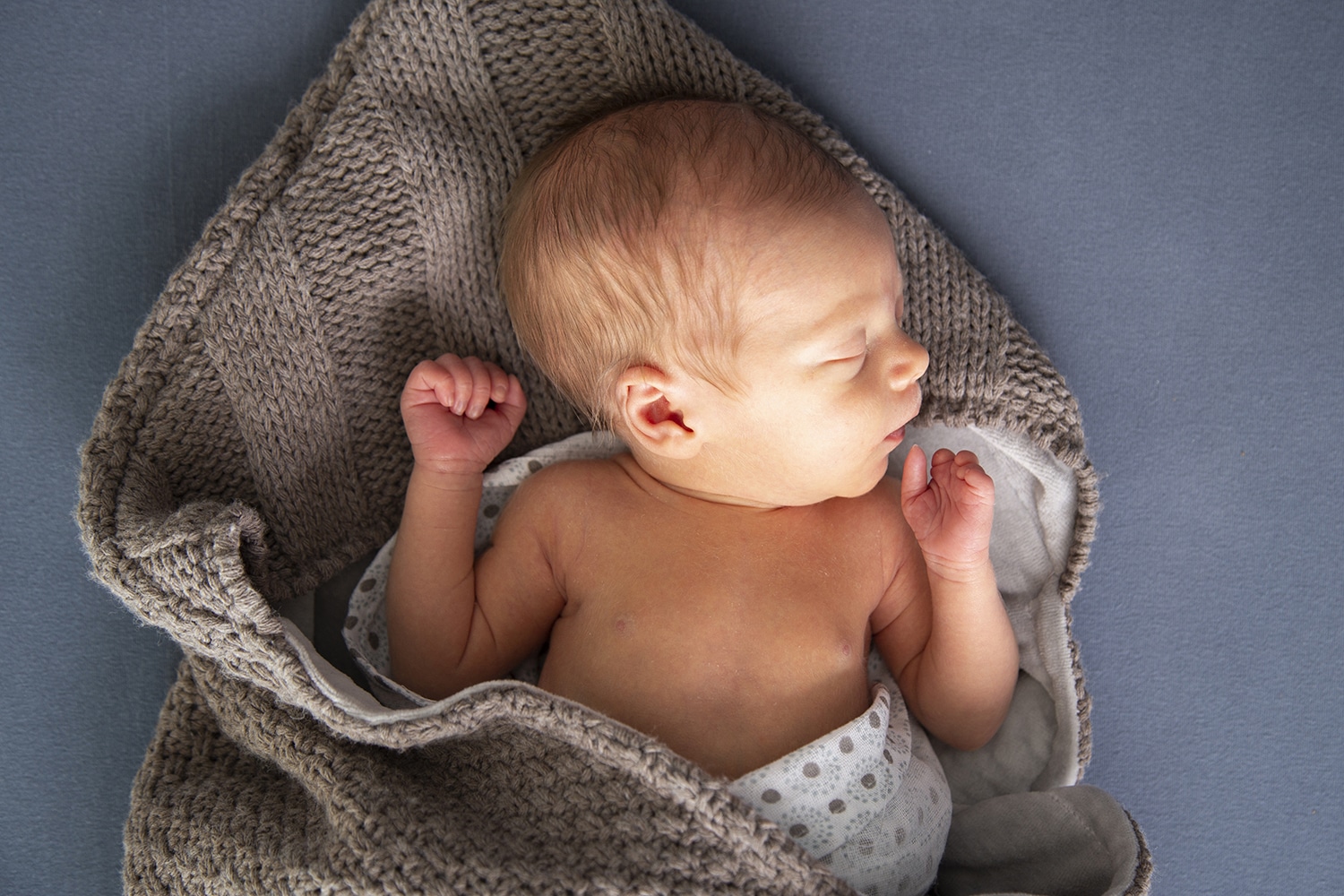 Newborn shoot aan huis