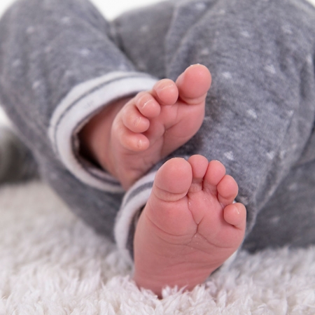 newbornshoot met een geboortekaartje