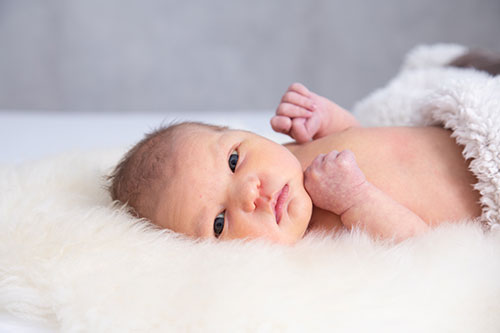 newbornfotoshoot baby aan huis